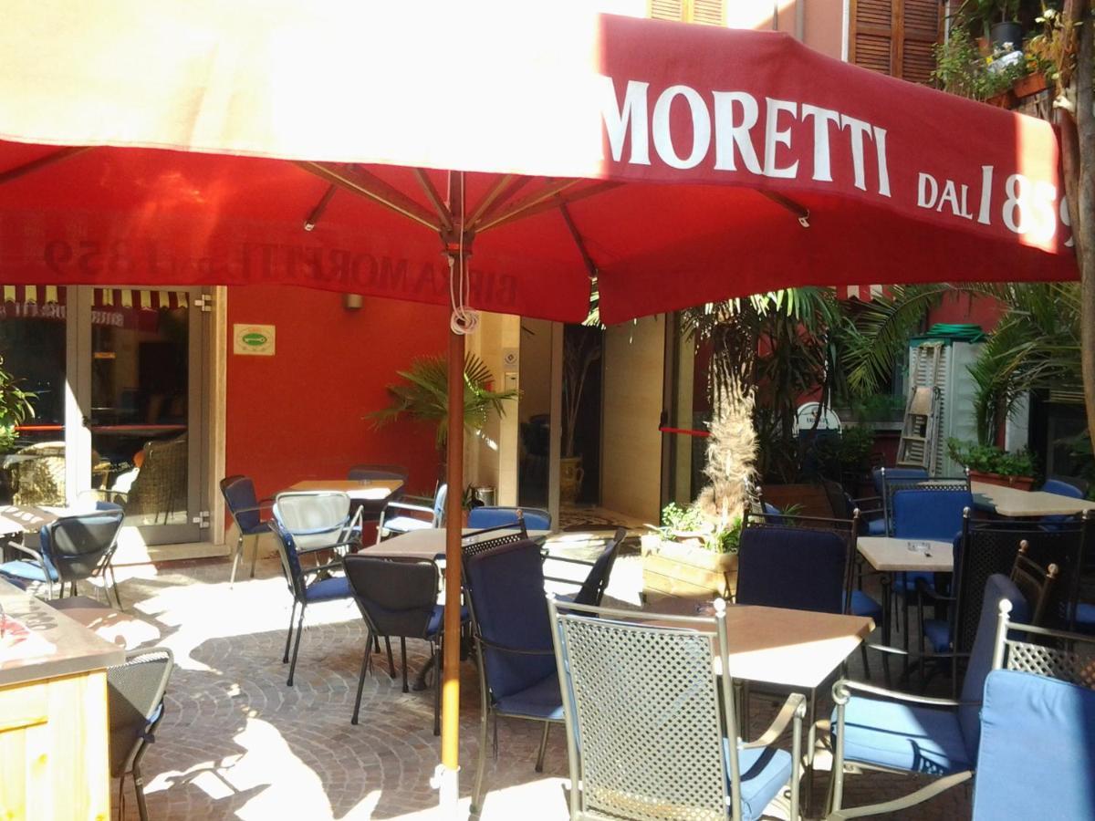 Hotel Danieli La Castellana Lago Di Garda Бренцоне-суль-Гарда Экстерьер фото