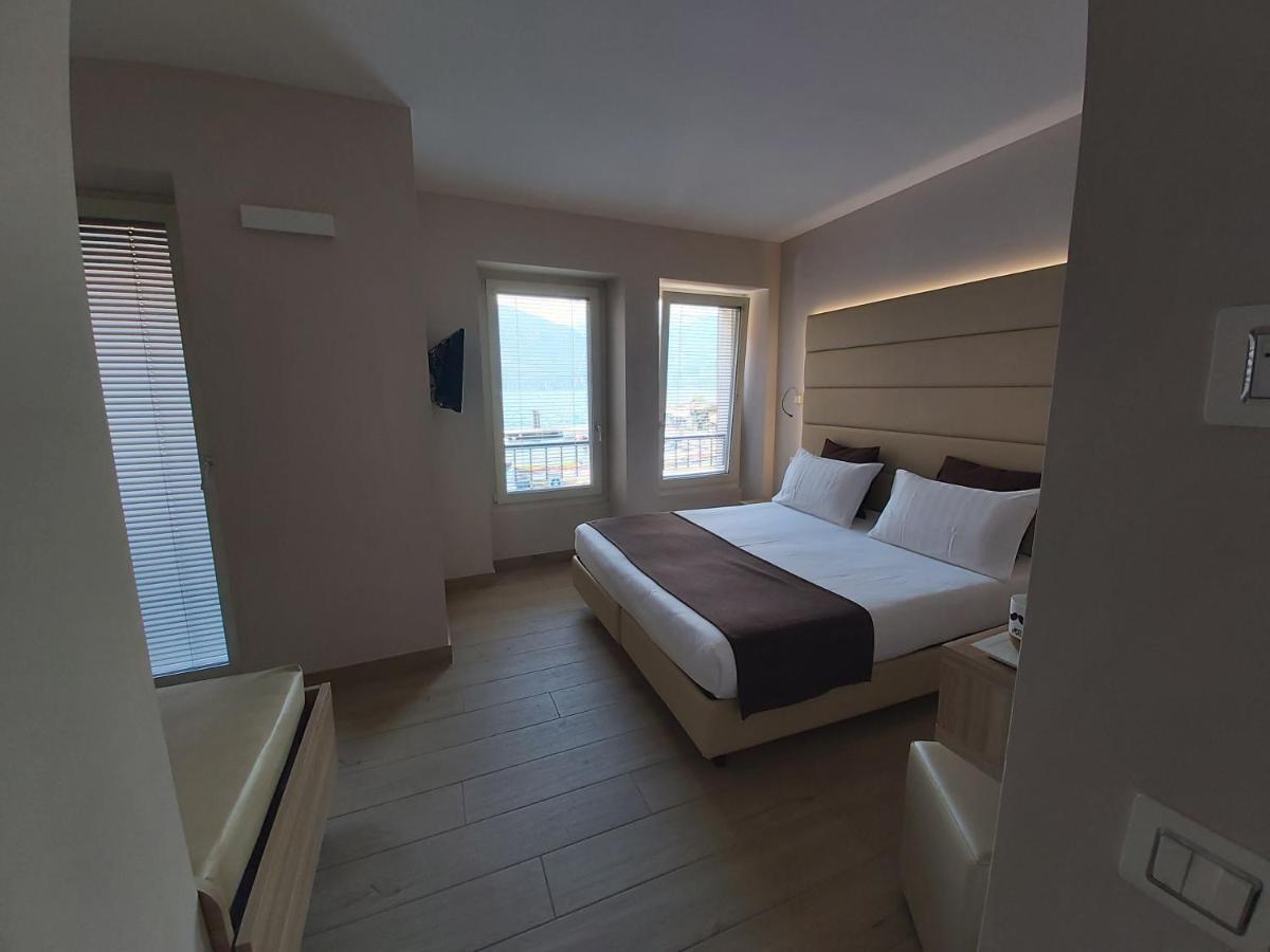 Hotel Danieli La Castellana Lago Di Garda Бренцоне-суль-Гарда Экстерьер фото