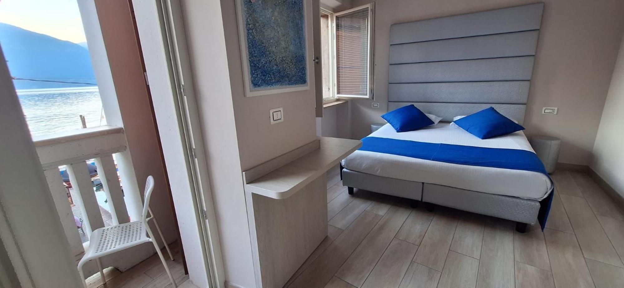 Hotel Danieli La Castellana Lago Di Garda Бренцоне-суль-Гарда Экстерьер фото