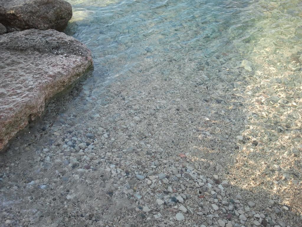Hotel Danieli La Castellana Lago Di Garda Бренцоне-суль-Гарда Экстерьер фото